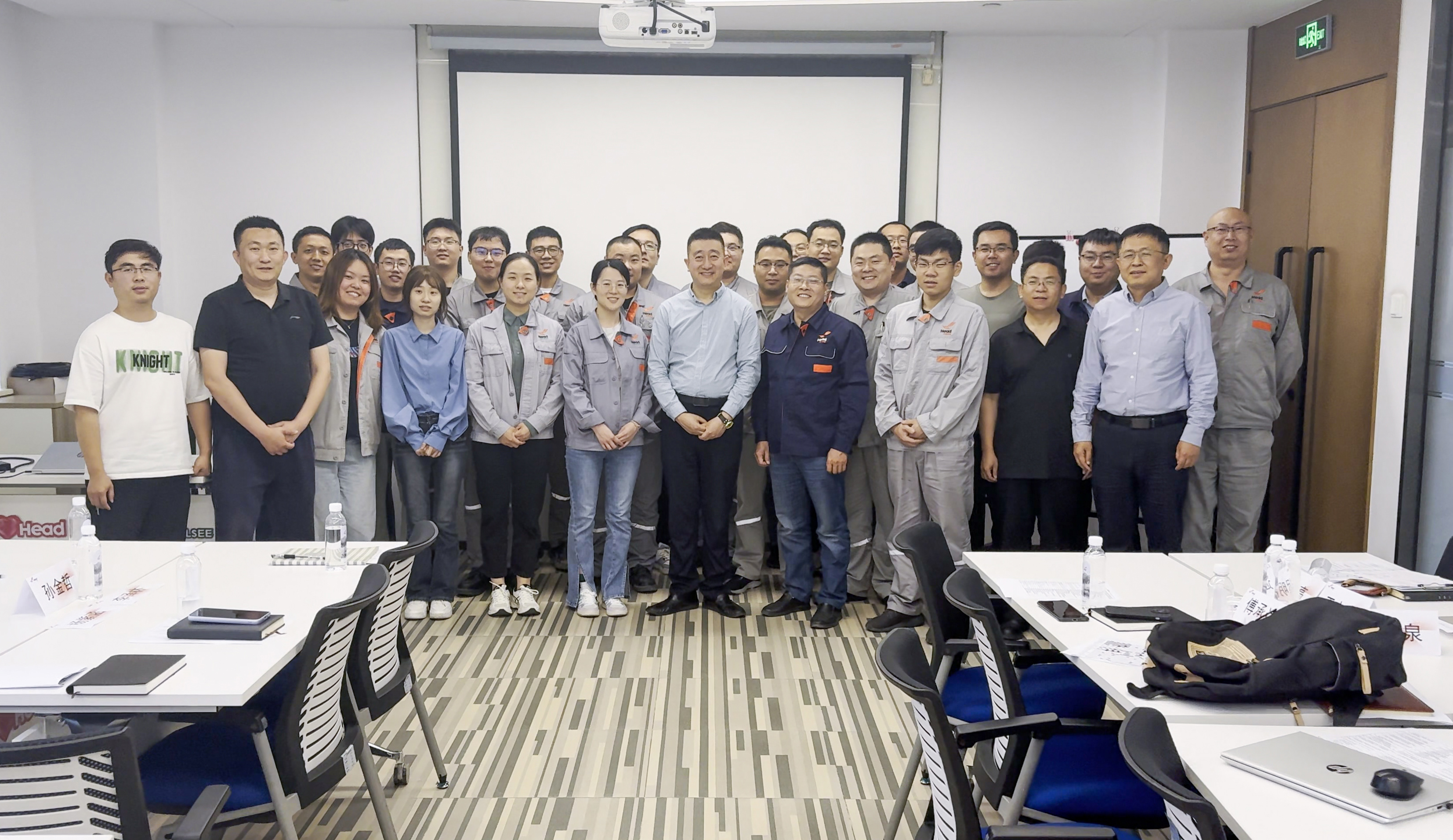 創(chuàng)新思維賦能未來(lái) | 2025年工程師俱樂(lè)部啟動(dòng)會(huì)暨首場(chǎng)《創(chuàng)新思維：TRIZ》培訓(xùn)圓滿收官！